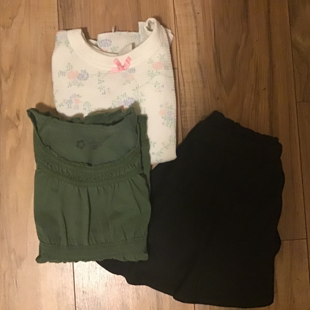 (Bundle)  2 shirts: 10-12 1 skirt: 7-8